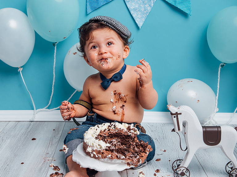 Cake-Smash Fotoshooting und Geburtstagsfotoshooting Kassel 